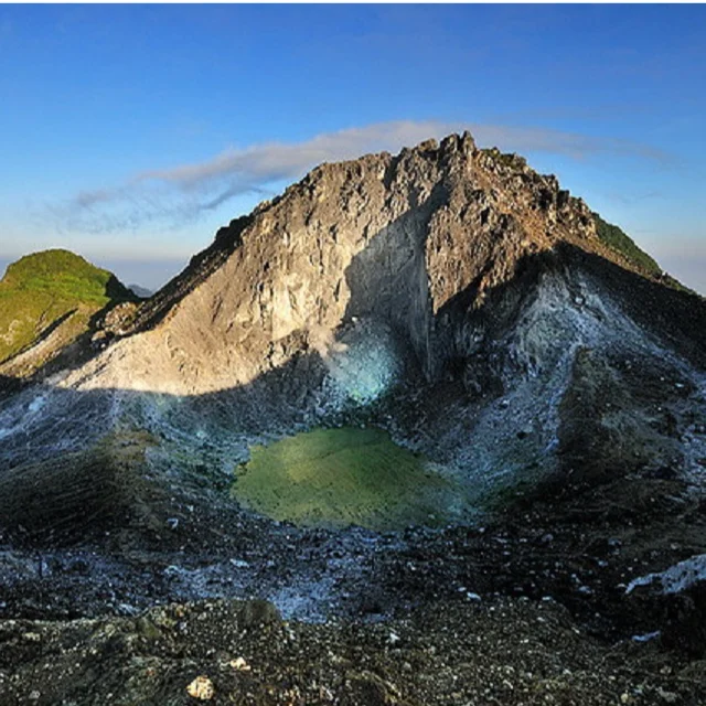 camping di gunung sibayak